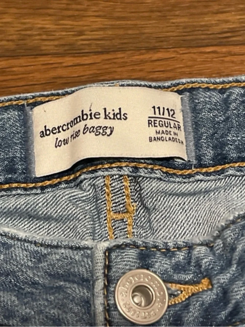 Abercrombie Kids Girls Jeans Size 11/12 Wide Leg Baggy